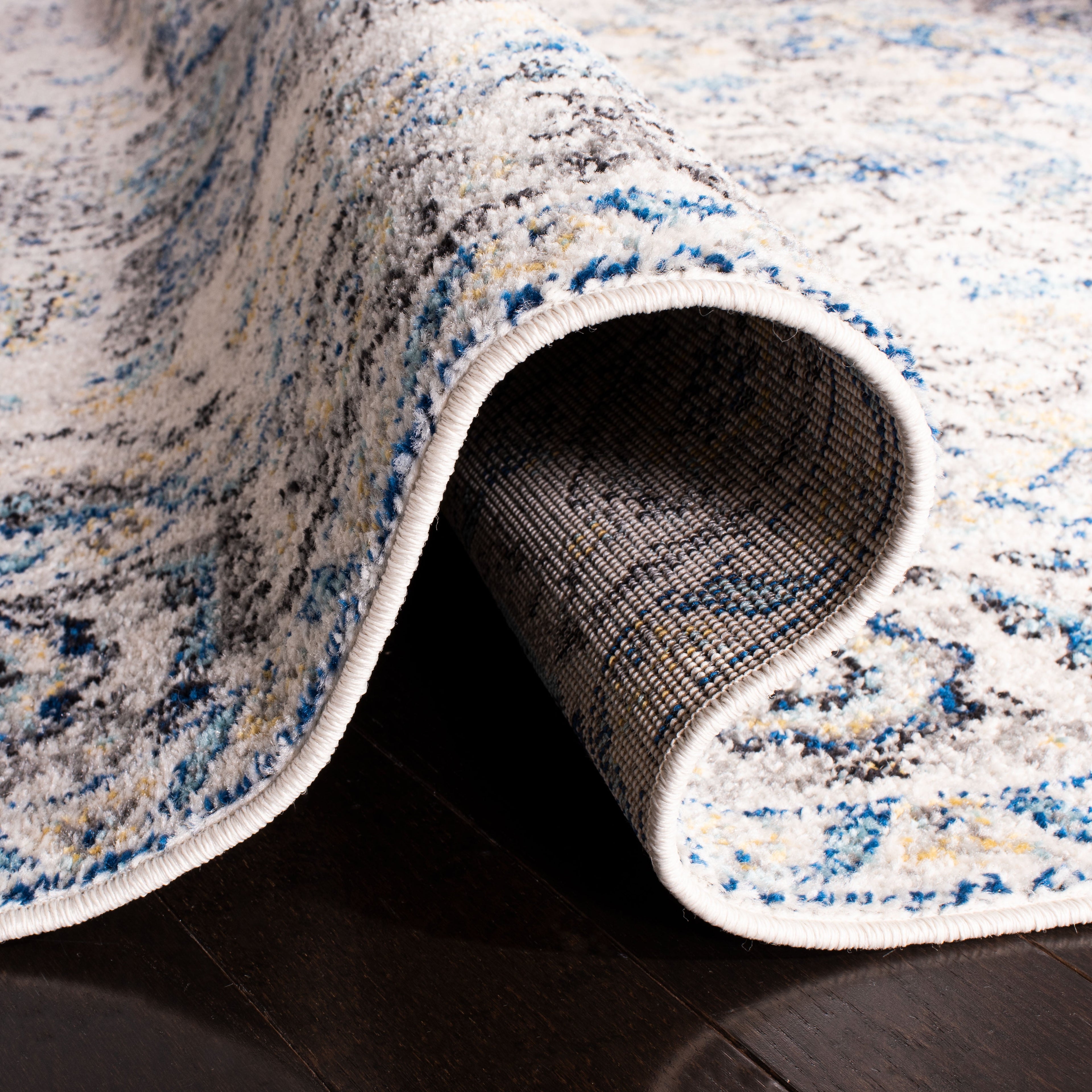 SAFAVIEH Madison Katina Oriental Area Rug, Grey/Ivory, 6'7" x 9'2"