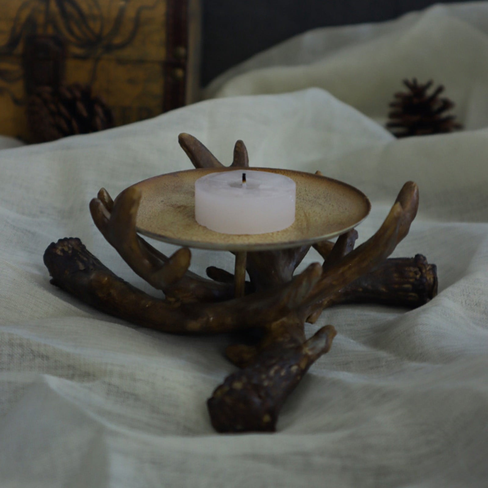 2Pcs Clearance Sale! Statue Mural Sculpture Sculpture Candle Stand Polyresin Craft Home Decoration Ornaments Candles Holders Practical Home Decor 6.0" X 6.0" X 2.6"