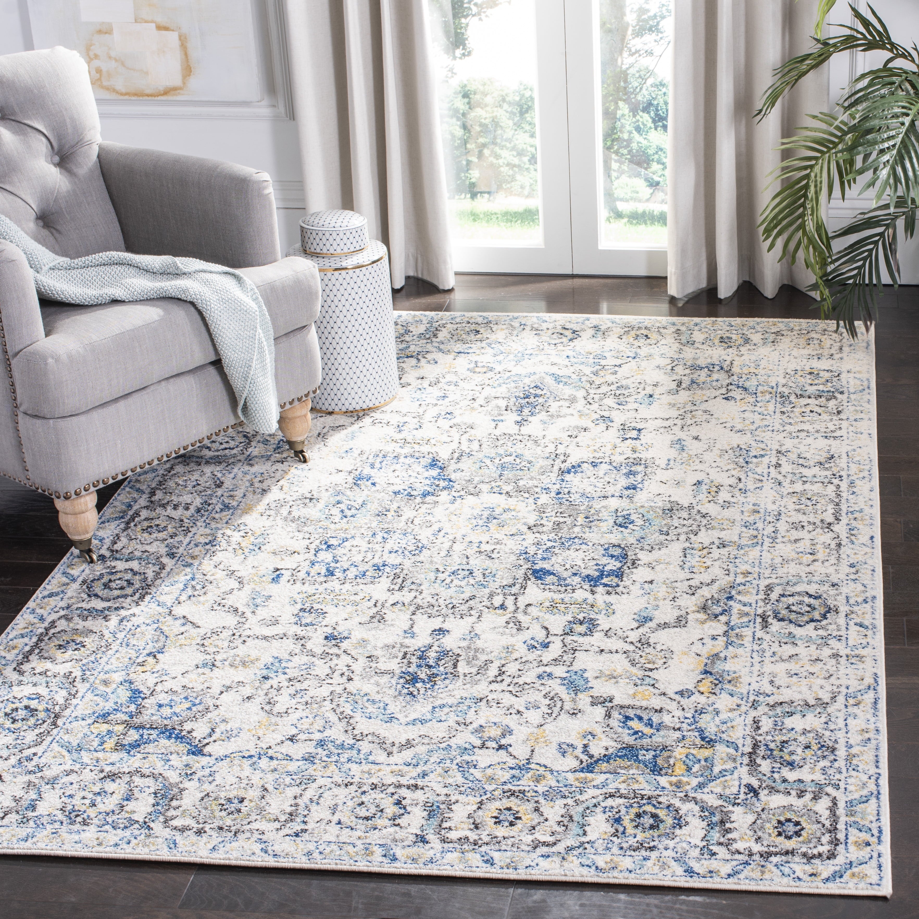 SAFAVIEH Madison Katina Oriental Area Rug, Grey/Ivory, 6'7" x 9'2"
