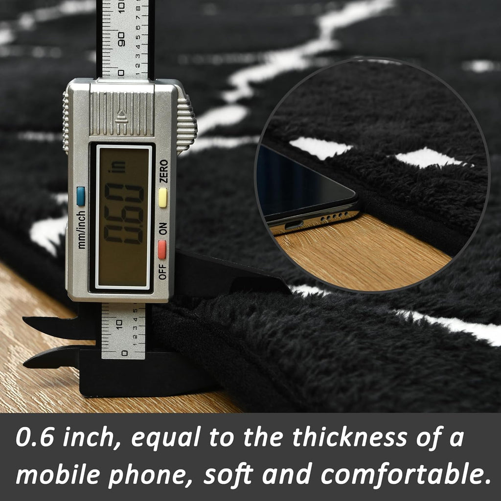 TWINNIS 5'x8' Geometric Area Rug for Living Room Fluffy Carpet ,Non Slip Rug for Girls Teen Bedside Nursery Dorm,Black/White